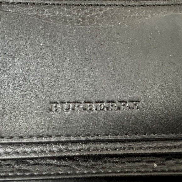Authentic Burberry Black Wallet. - Picture 4 of 4